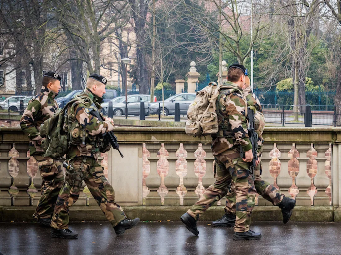 militaires